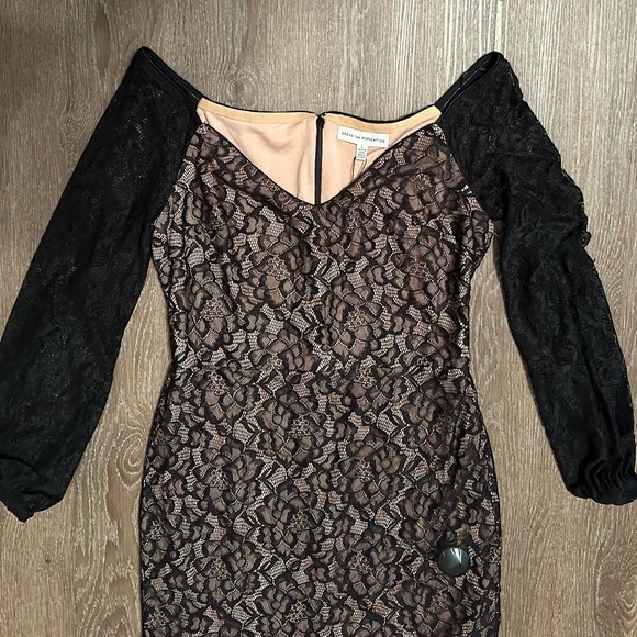 DRESS THE POPULATION Black/nude Esperanza
Lace Mini Dress size Large L - Picture 4 of 9